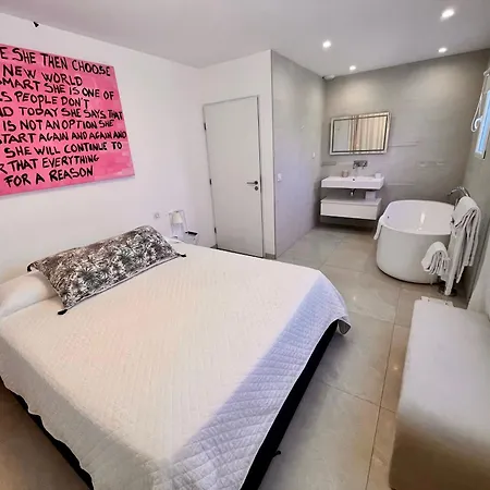 别墅 Jolie Maison Neuve Au Coeur Des Vignes 孔格林